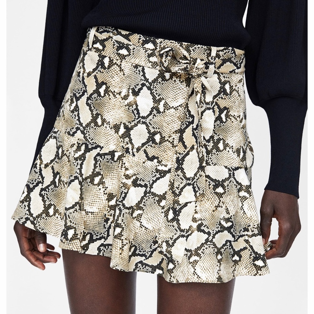 Zara Snake Print Skort